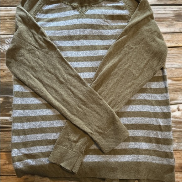 Lucky Brand Crewneck Sweater in Green and Gray Stripes - Picture 2 of 3